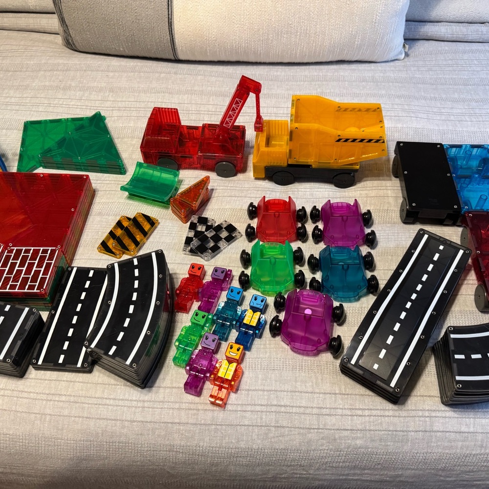 Magna-tile bundle #3